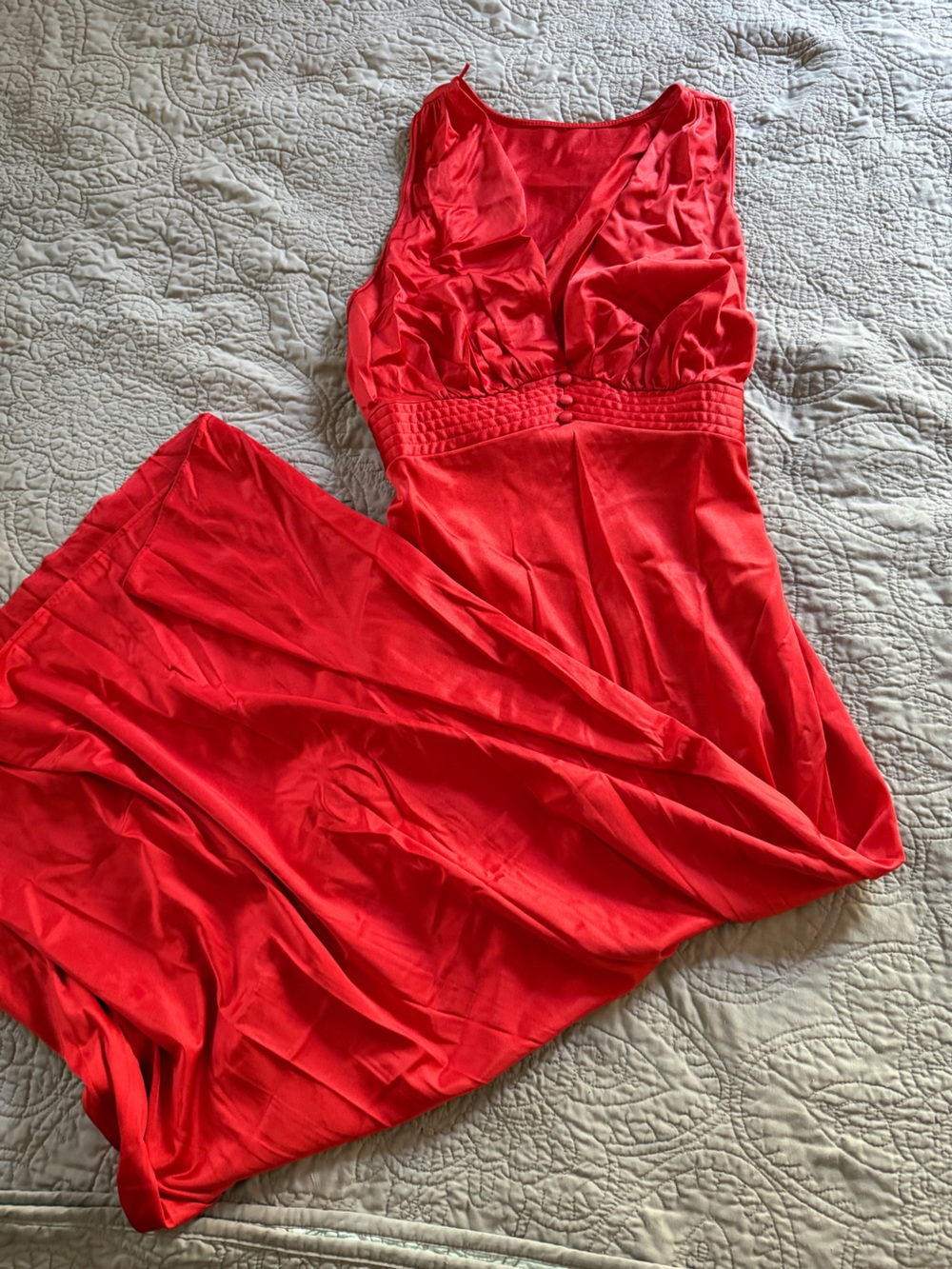 Vintage inspired Hollywood starlet maxi nightgown chemise